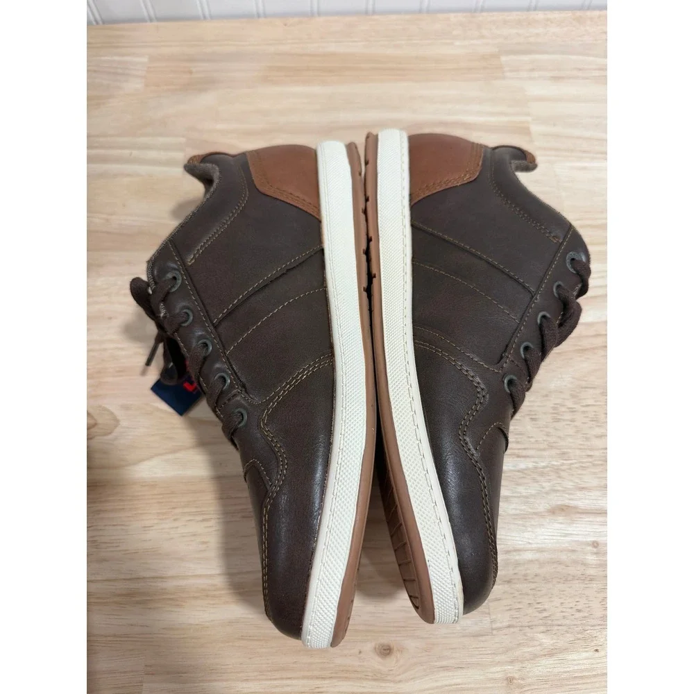 Levi's Comfort Sneakers Shoes Brown Casual NWT Men Size 9